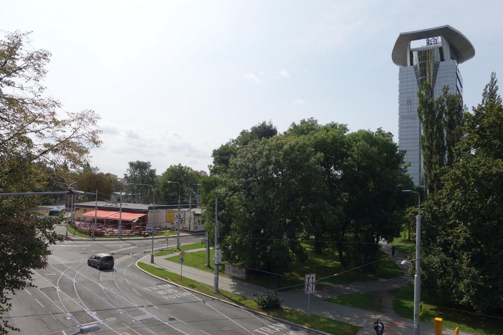 Restaurace Alvi Hotel Ostrava Exterior photo